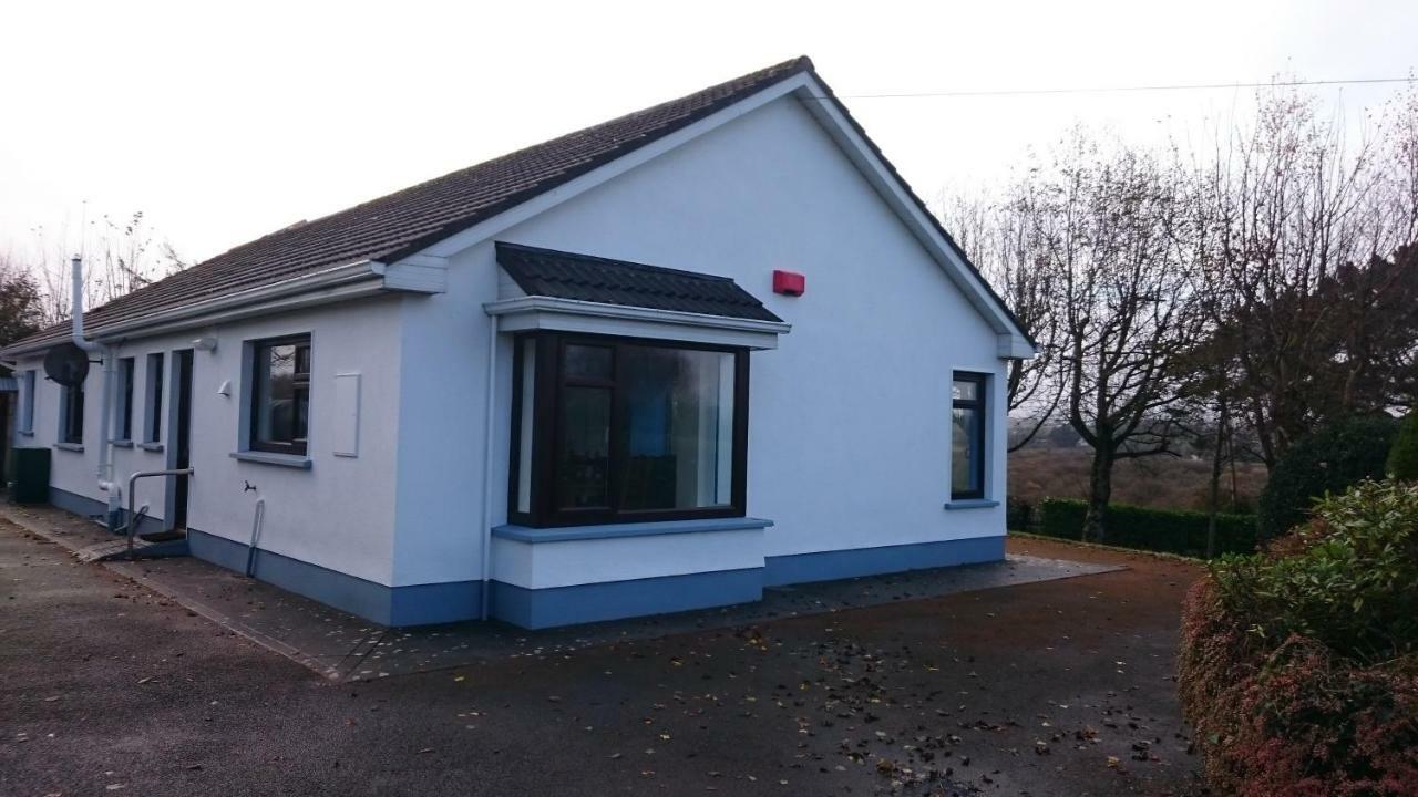 Mick'S Cottage ラウレア エクステリア 写真